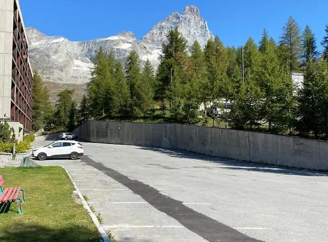 Christian's * Breuil-Cervinia